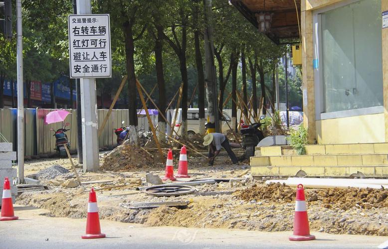 我縣海綿城市建設(shè)工程施工時(shí)間優(yōu)化調(diào)整，確保民生與建設(shè)兩不誤